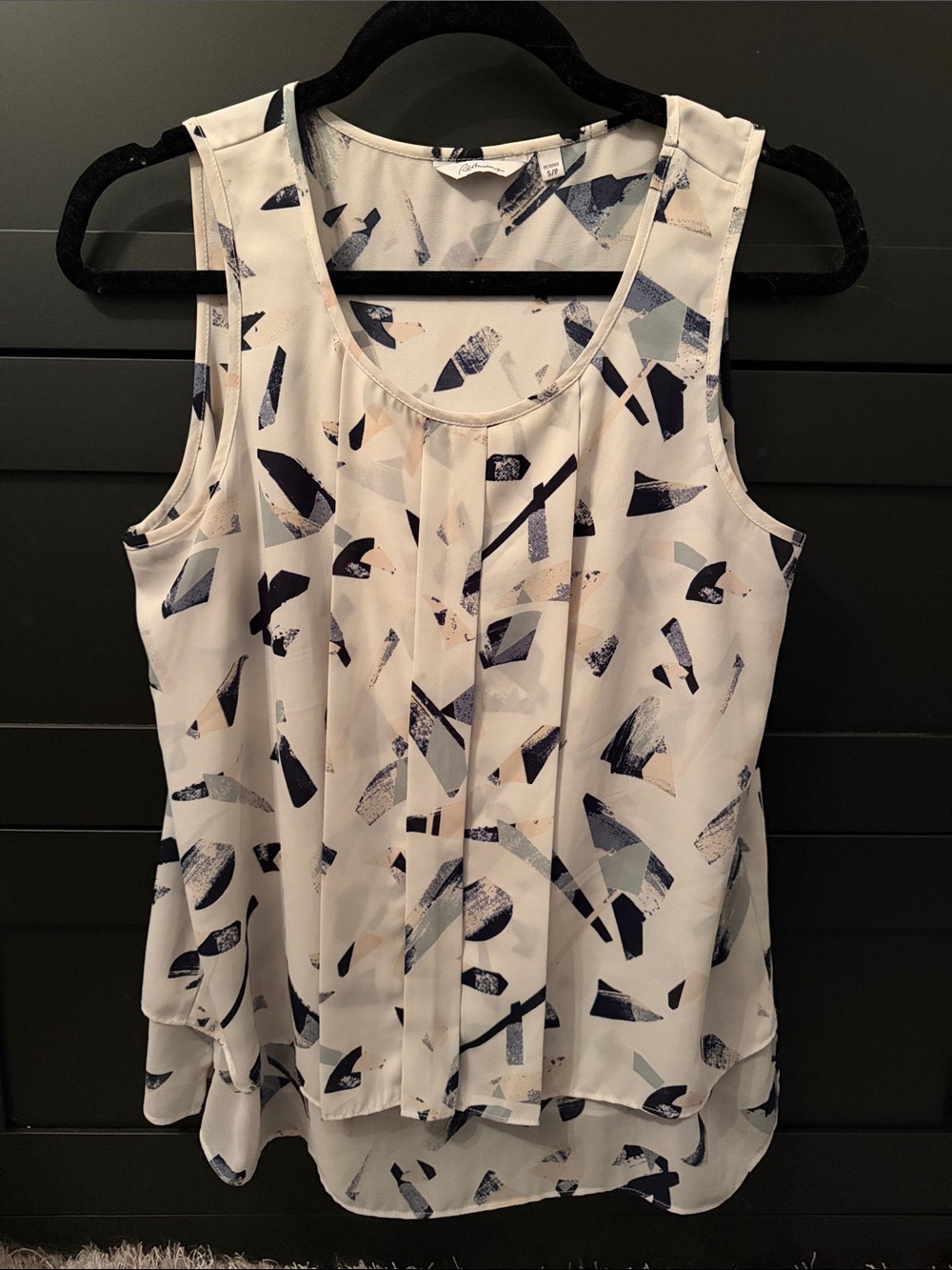 Reitmans White Sleeveless Printed Pleat-Front Camisole with Navy & Blush